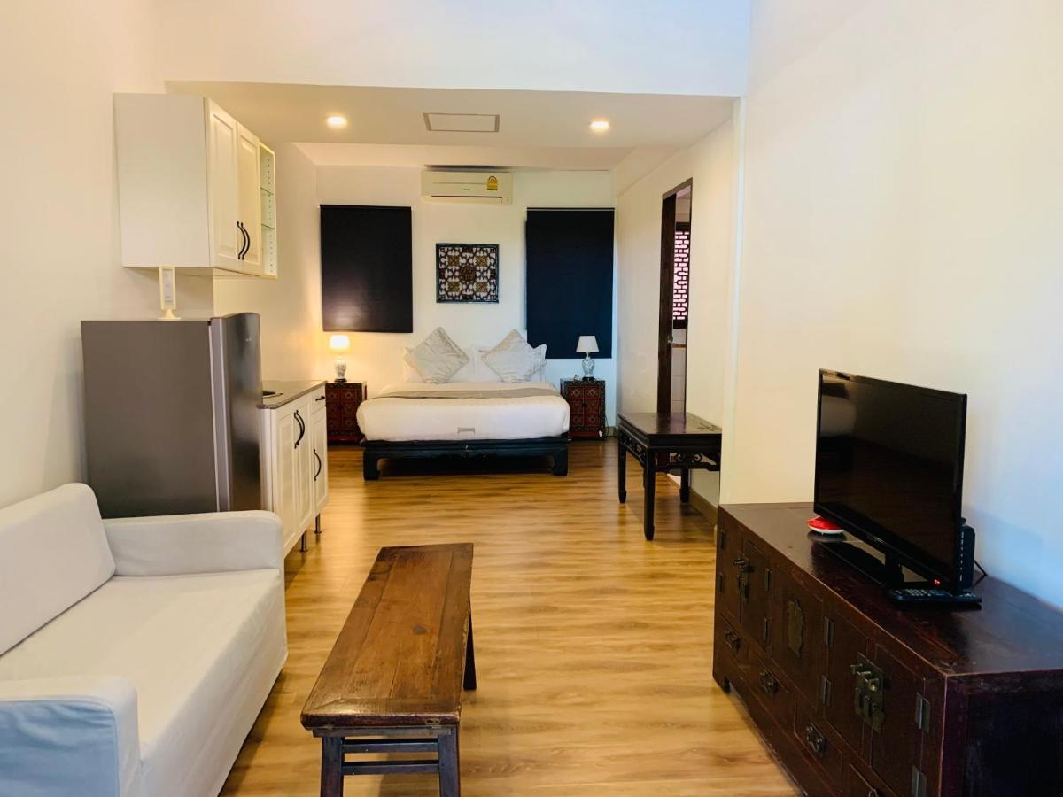 BTC Boutique Resort: Private Pool Villas in Hua Hin Exterior photo